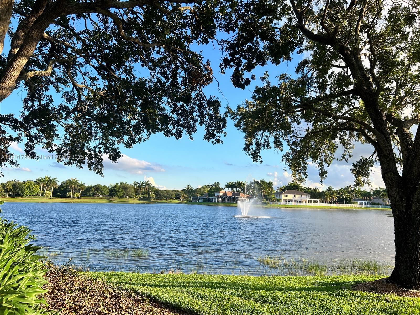 Real estate property located at 1192 Chinaberry Dr, Broward, Sector 2-parcels 1 2 3 4, Weston, FL