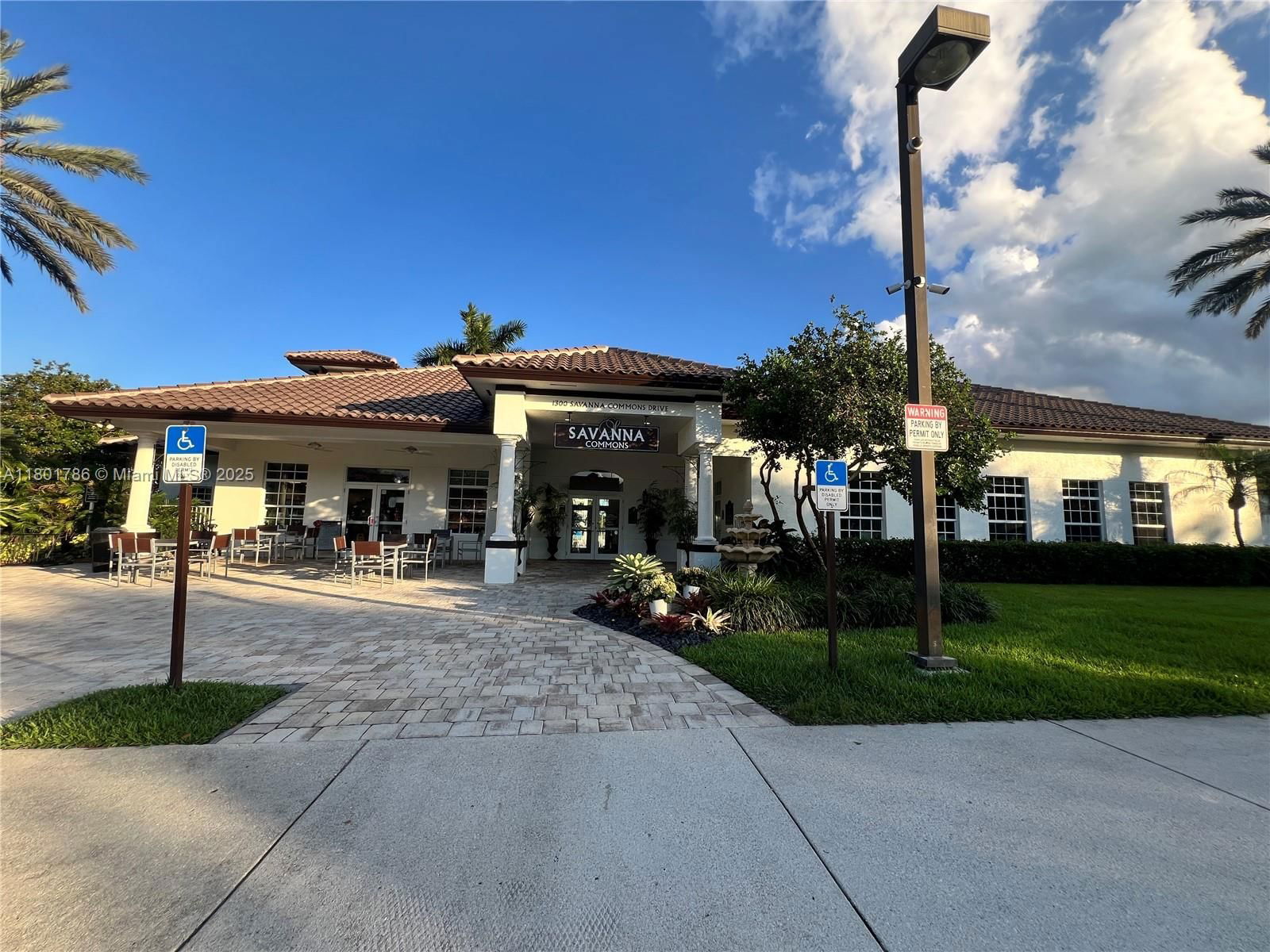 Real estate property located at 1192 Chinaberry Dr, Broward, Sector 2-parcels 1 2 3 4, Weston, FL