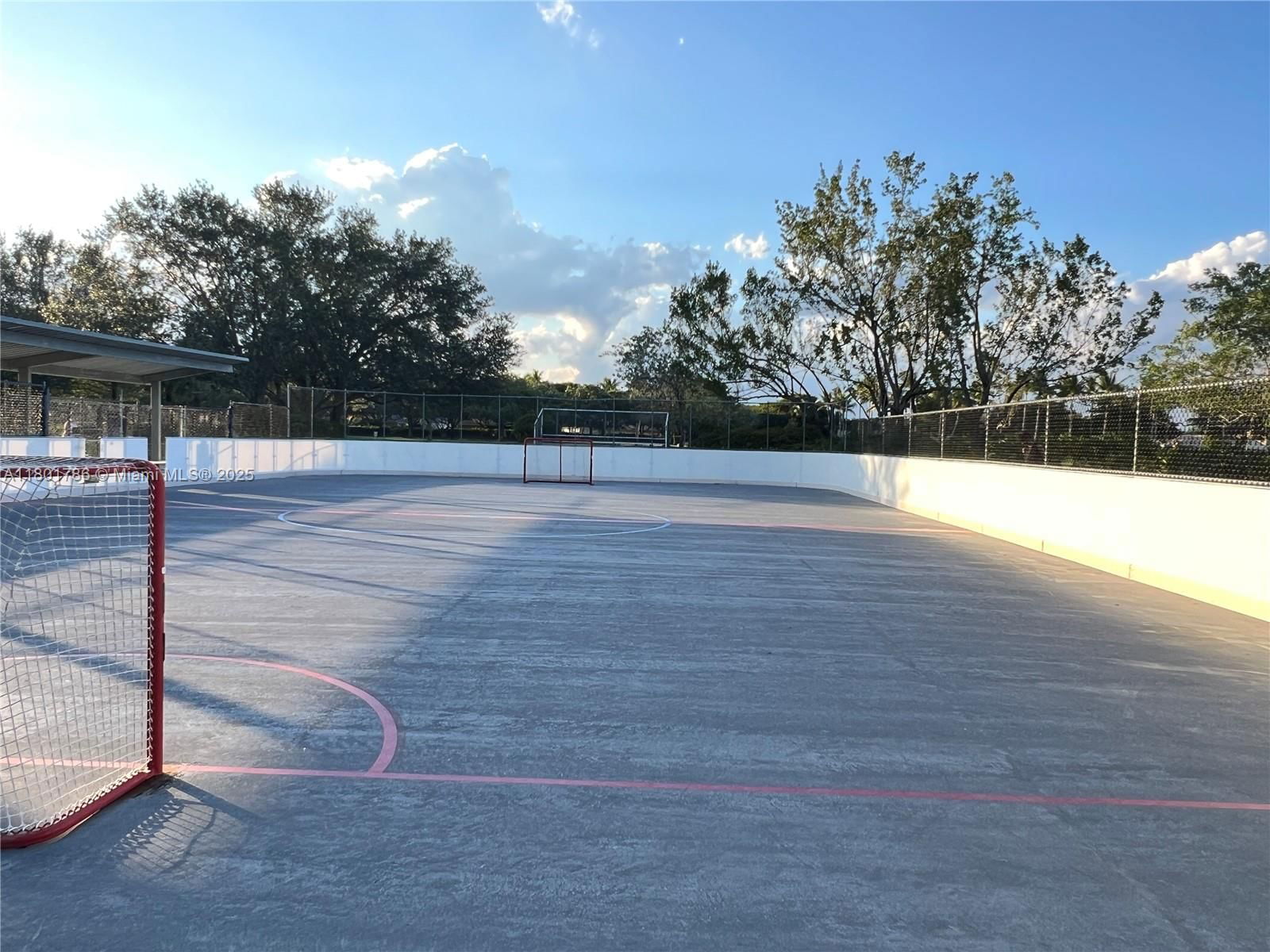 Real estate property located at 1192 Chinaberry Dr, Broward, Sector 2-parcels 1 2 3 4, Weston, FL