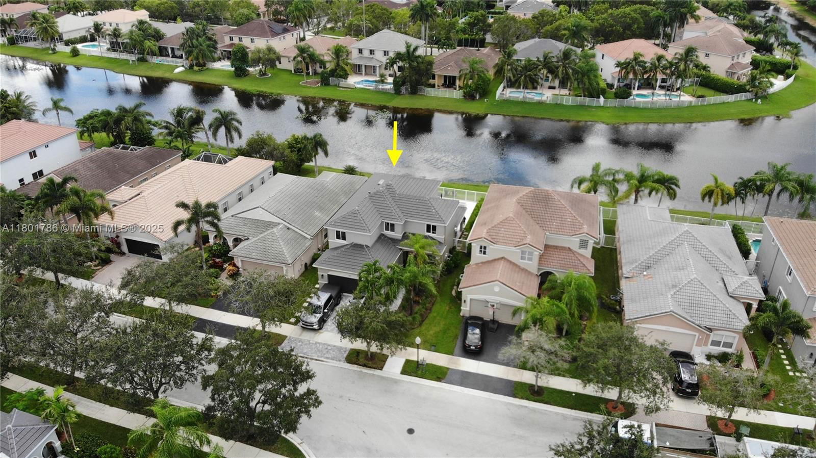 Real estate property located at 1192 Chinaberry Dr, Broward, Sector 2-parcels 1 2 3 4, Weston, FL