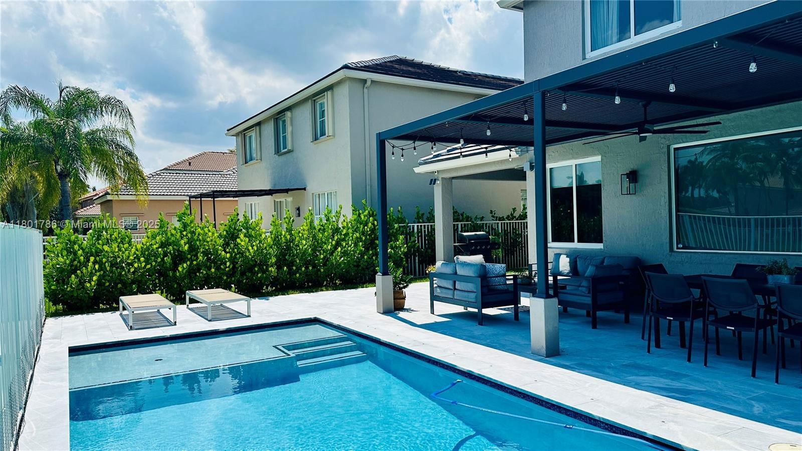Real estate property located at 1192 Chinaberry Dr, Broward, Sector 2-parcels 1 2 3 4, Weston, FL
