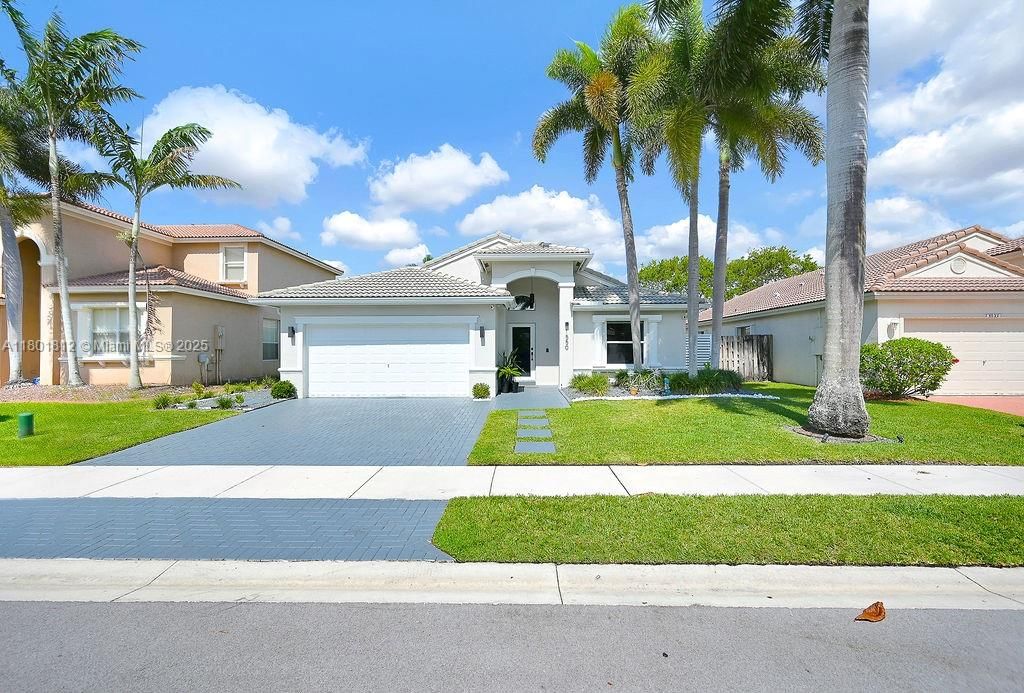 Real estate property located at 1550 194th Ave, Broward, Vulcan Materials Company, Pembroke Pines, FL
