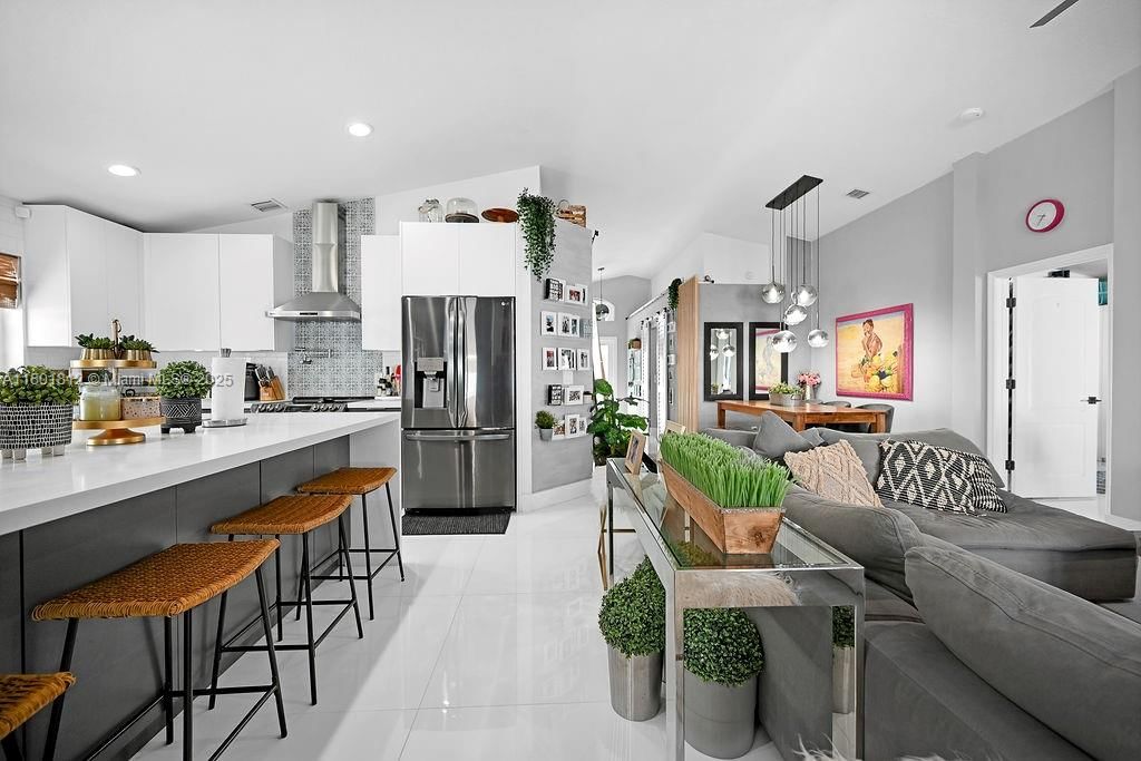 Real estate property located at 1550 194th Ave, Broward, Vulcan Materials Company, Pembroke Pines, FL