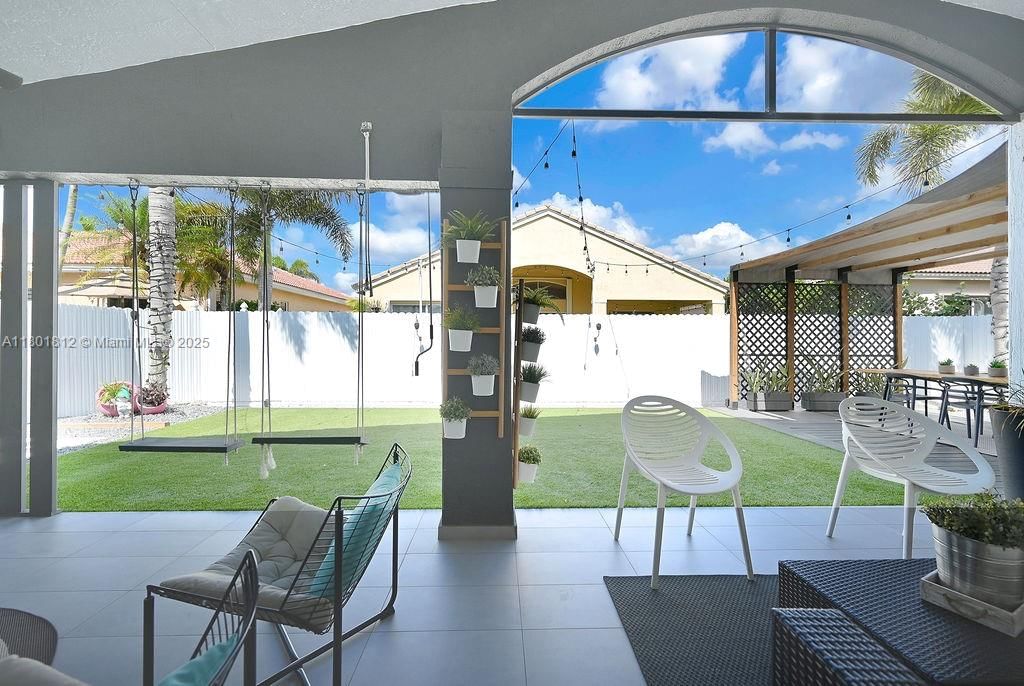 Real estate property located at 1550 194th Ave, Broward, Vulcan Materials Company, Pembroke Pines, FL