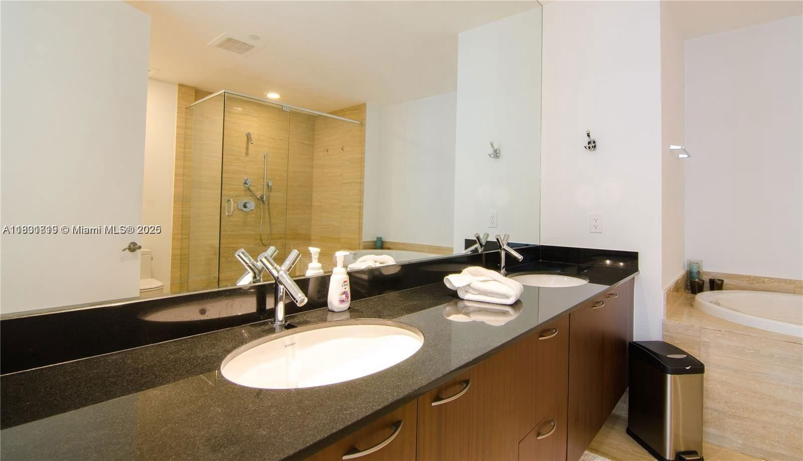 Real estate property located at 15811 Collins Ave #2602, Miami-dade, Tdr Tower Iii Condo, Sunny Isles Beach, FL