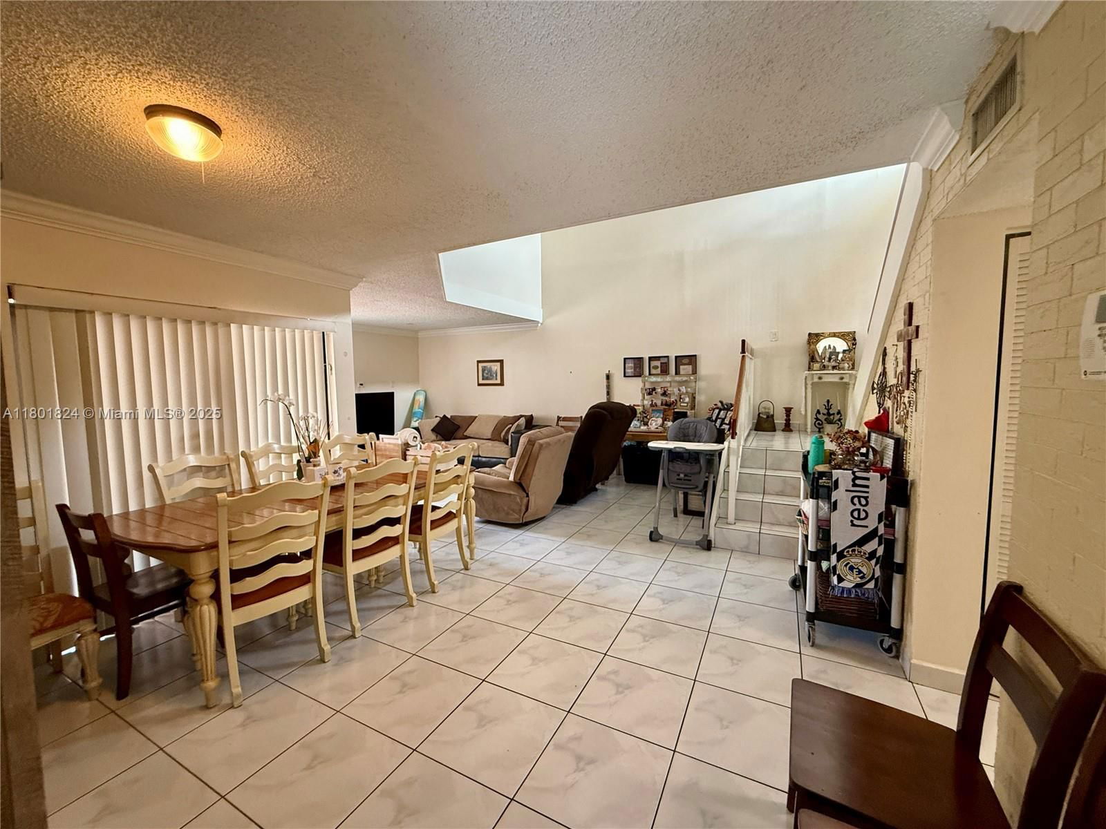 Real estate property located at 1461 124th Ct A-13, Miami-dade, Villa Venezia Condo Ph X, Miami, FL