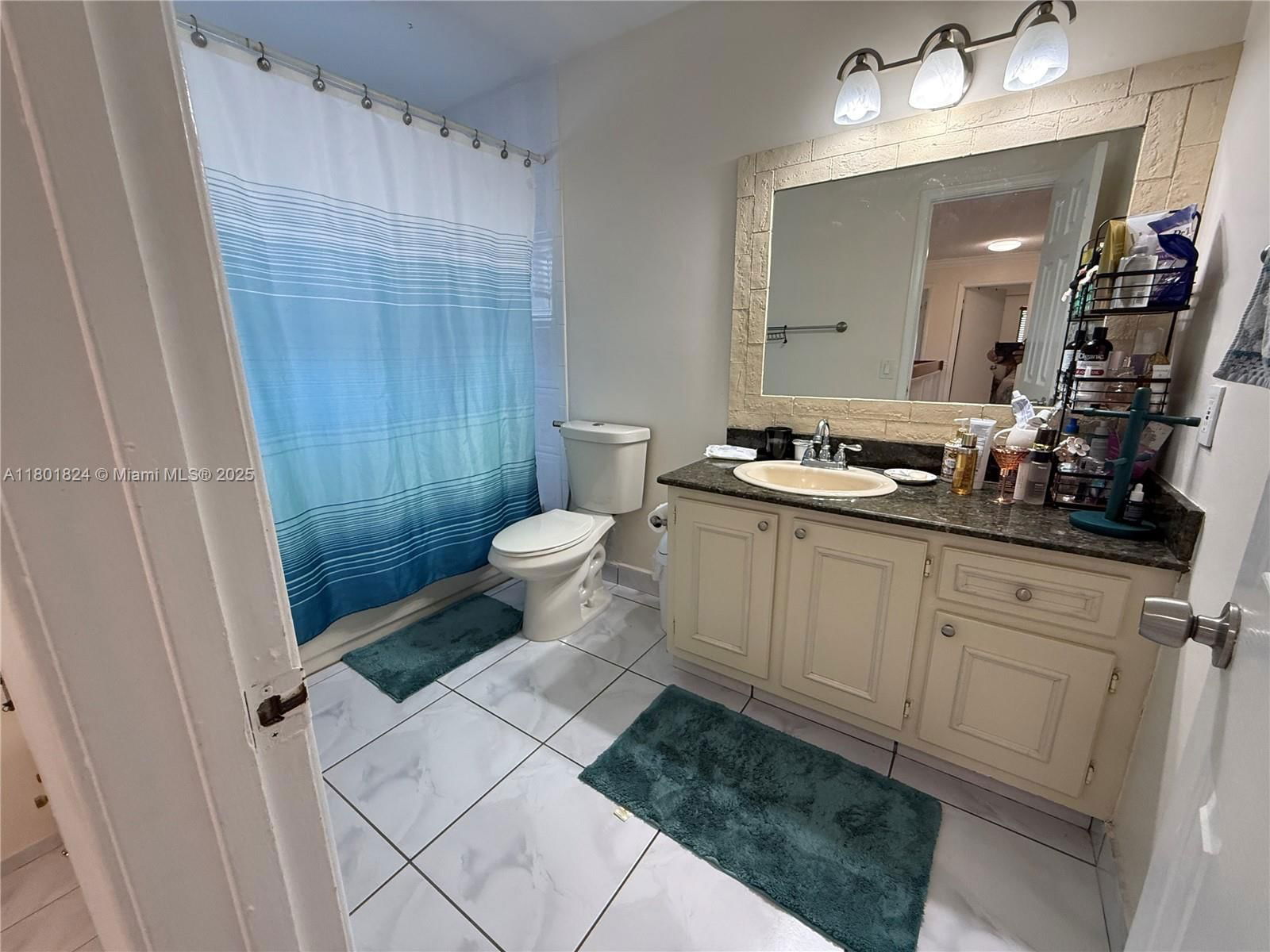 Real estate property located at 1461 124th Ct A-13, Miami-dade, Villa Venezia Condo Ph X, Miami, FL
