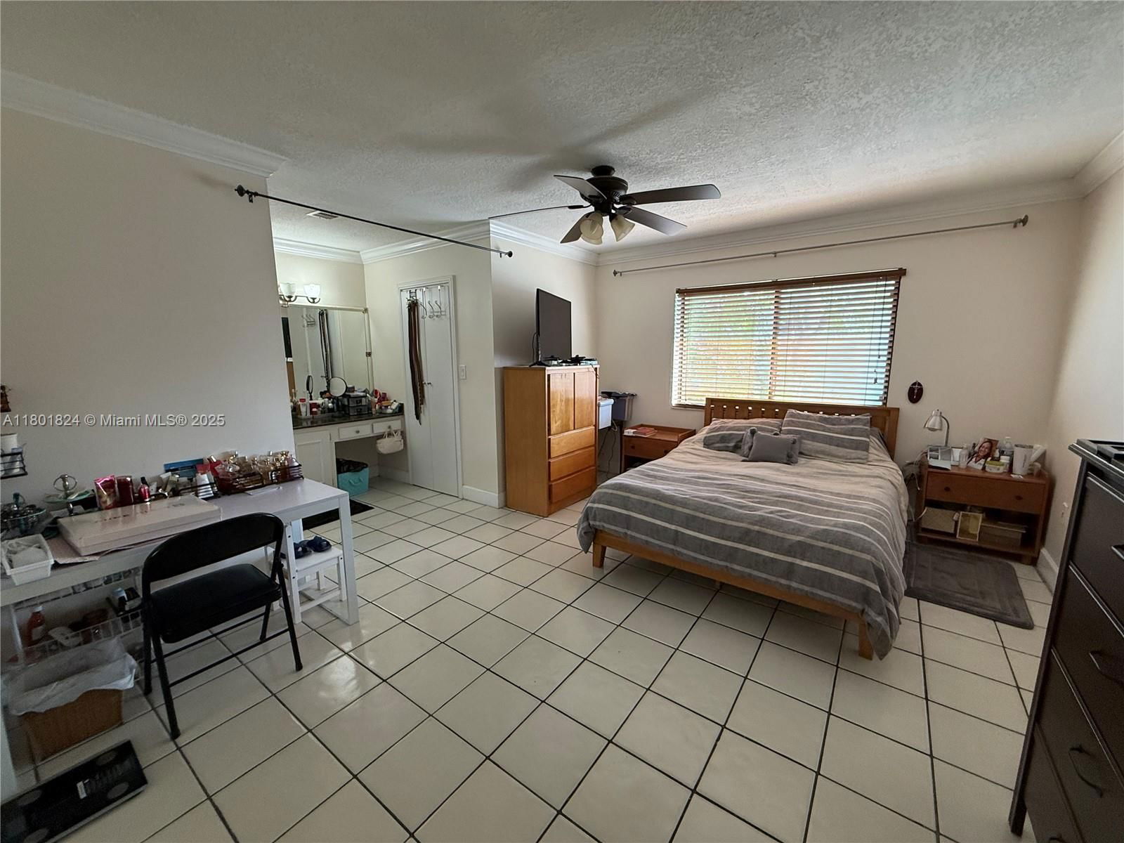 Real estate property located at 1461 124th Ct A-13, Miami-dade, Villa Venezia Condo Ph X, Miami, FL