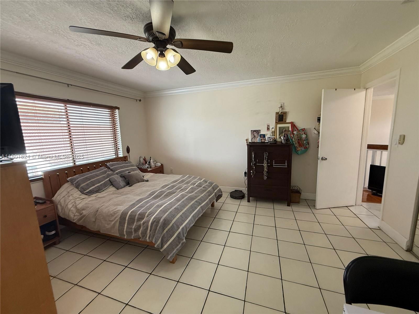 Real estate property located at 1461 124th Ct A-13, Miami-dade, Villa Venezia Condo Ph X, Miami, FL