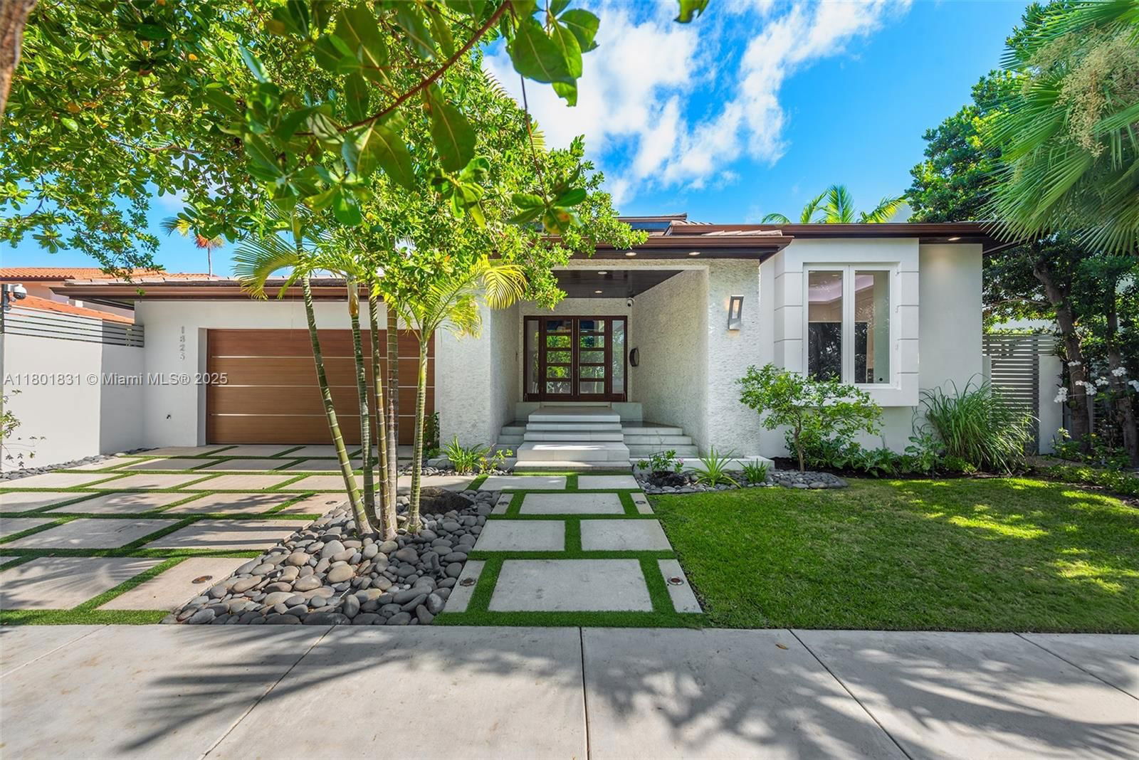 Real estate property located at 1825 Cleveland Rd, Miami-dade, Biscayne Point, Miami Beach, FL