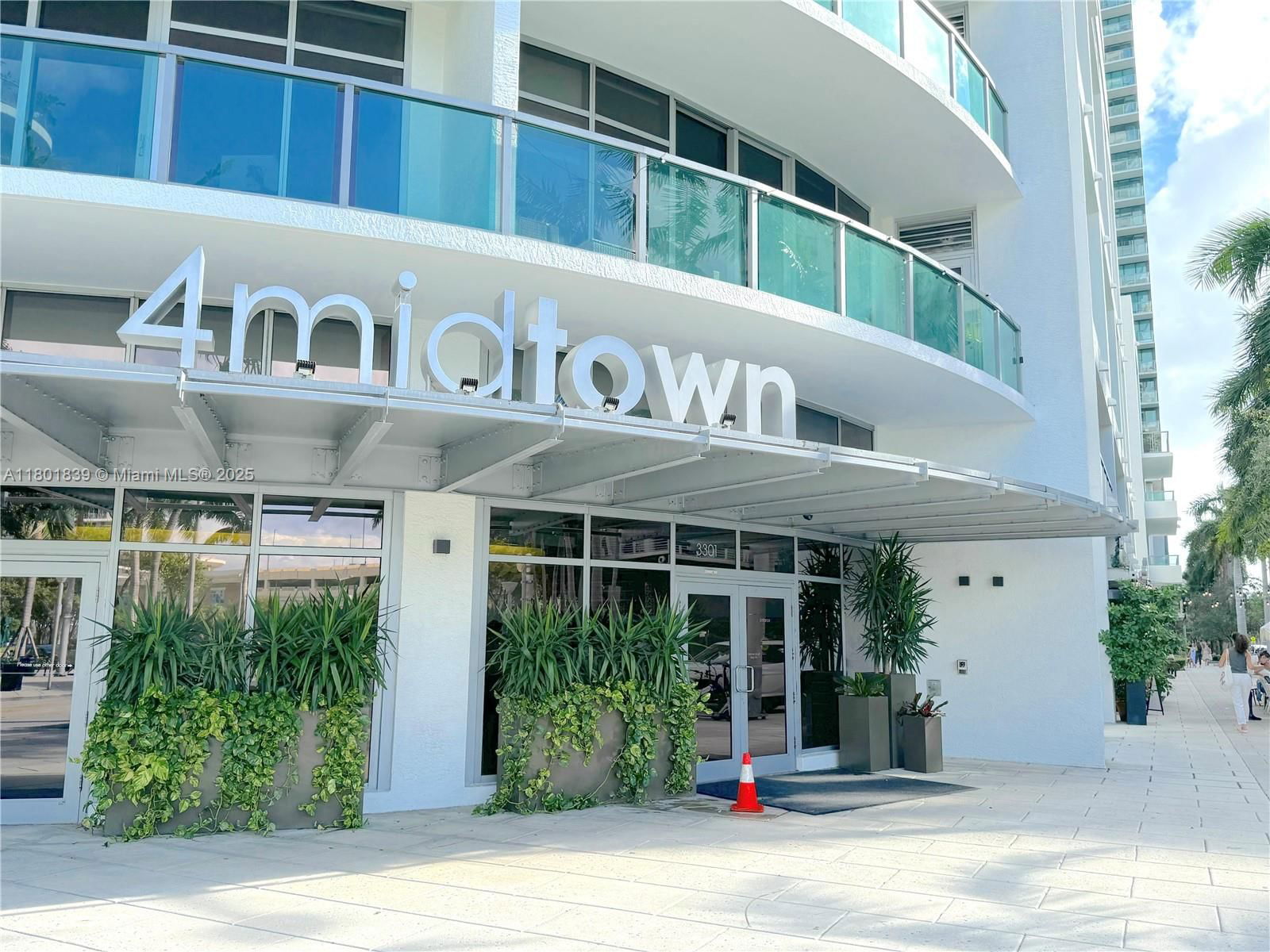 Real estate property located at 3301 1st Ave H2615, Miami-dade, Four Midtown Miami Condo, Miami, FL
