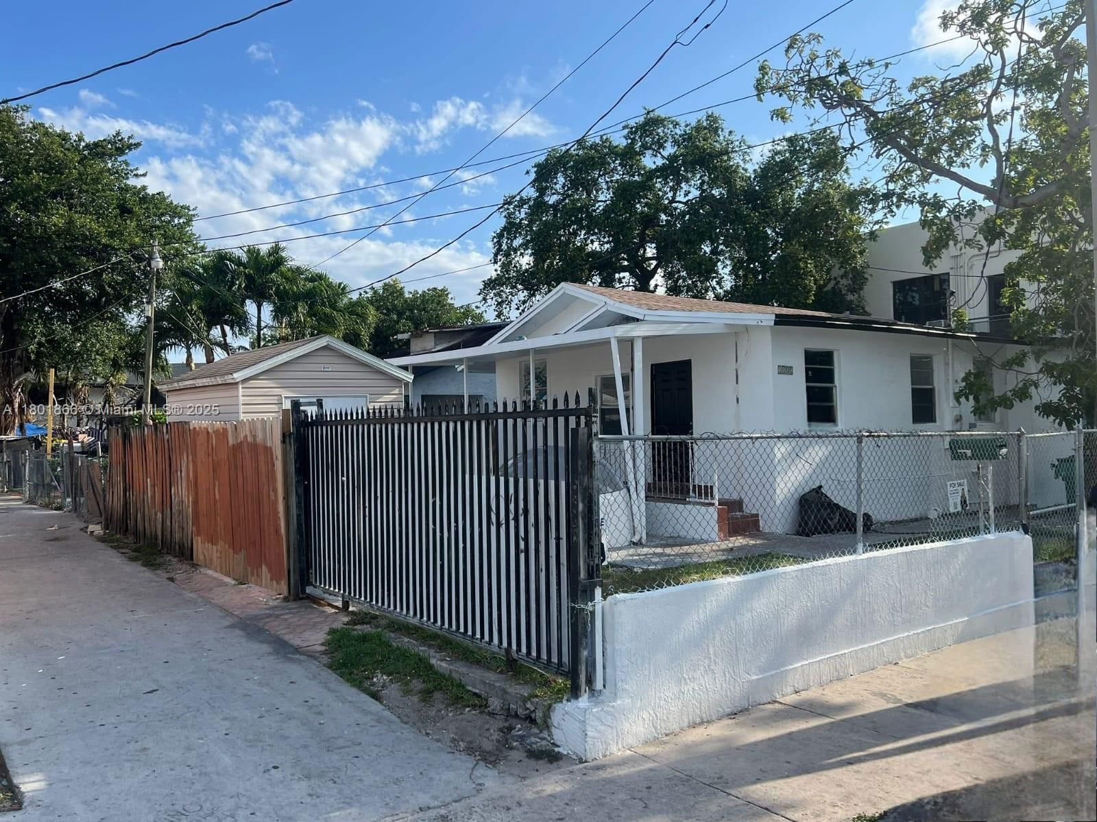 Real estate property located at 1800 3rd St, Miami-dade, Idlewild Park, Miami, FL