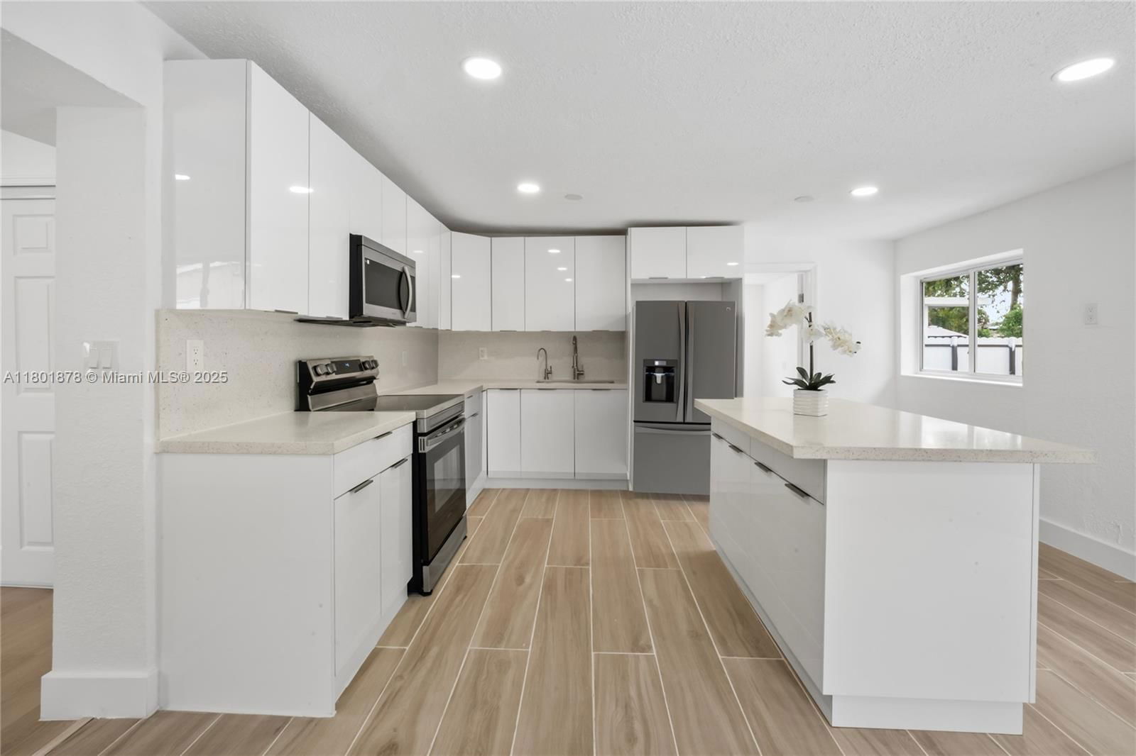 Real estate property located at 716 Burlington St, Miami-dade, Opa Locka Pl No 3, Opa-Locka, FL