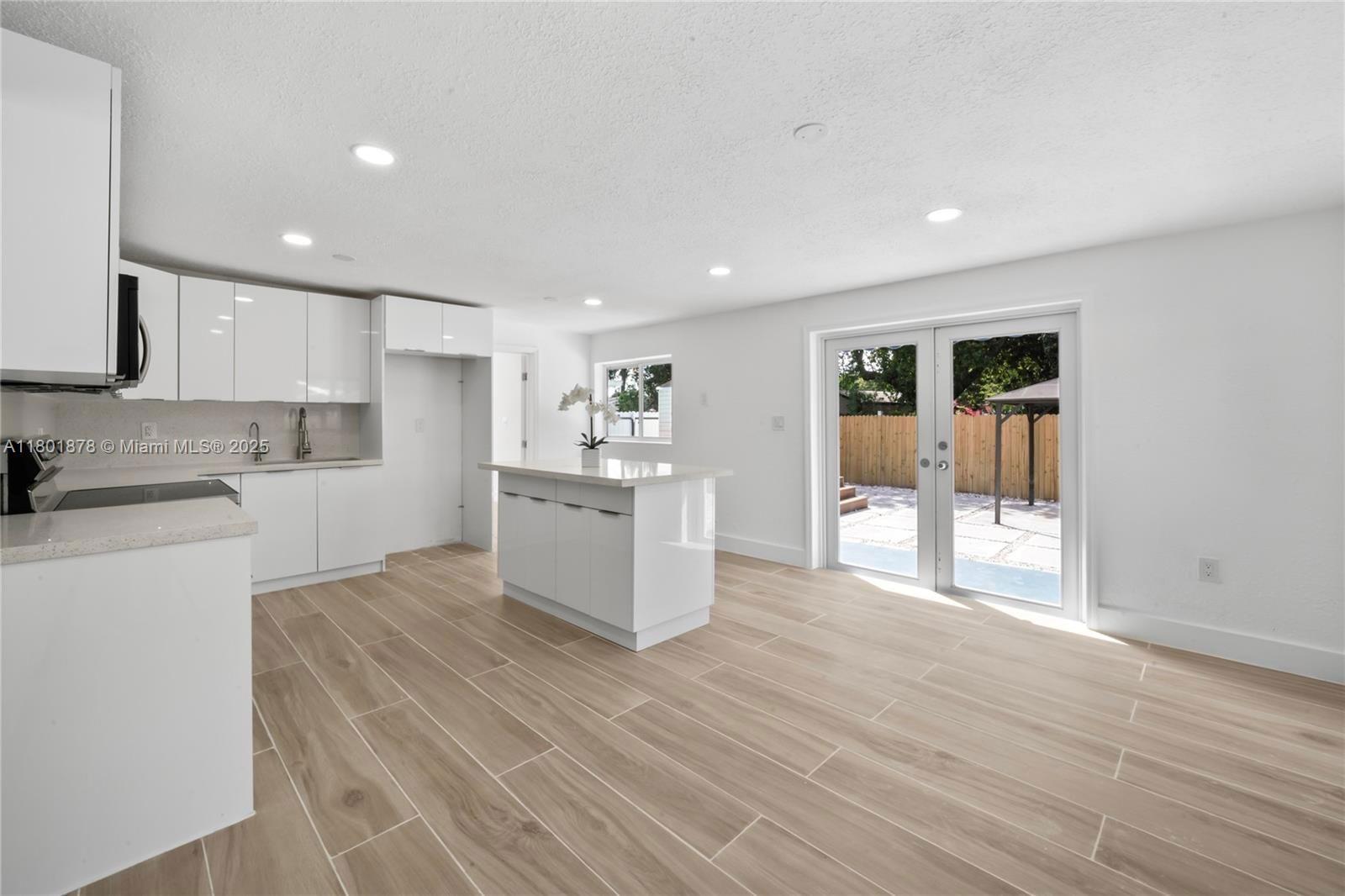 Real estate property located at 716 Burlington St, Miami-dade, Opa Locka Pl No 3, Opa-Locka, FL