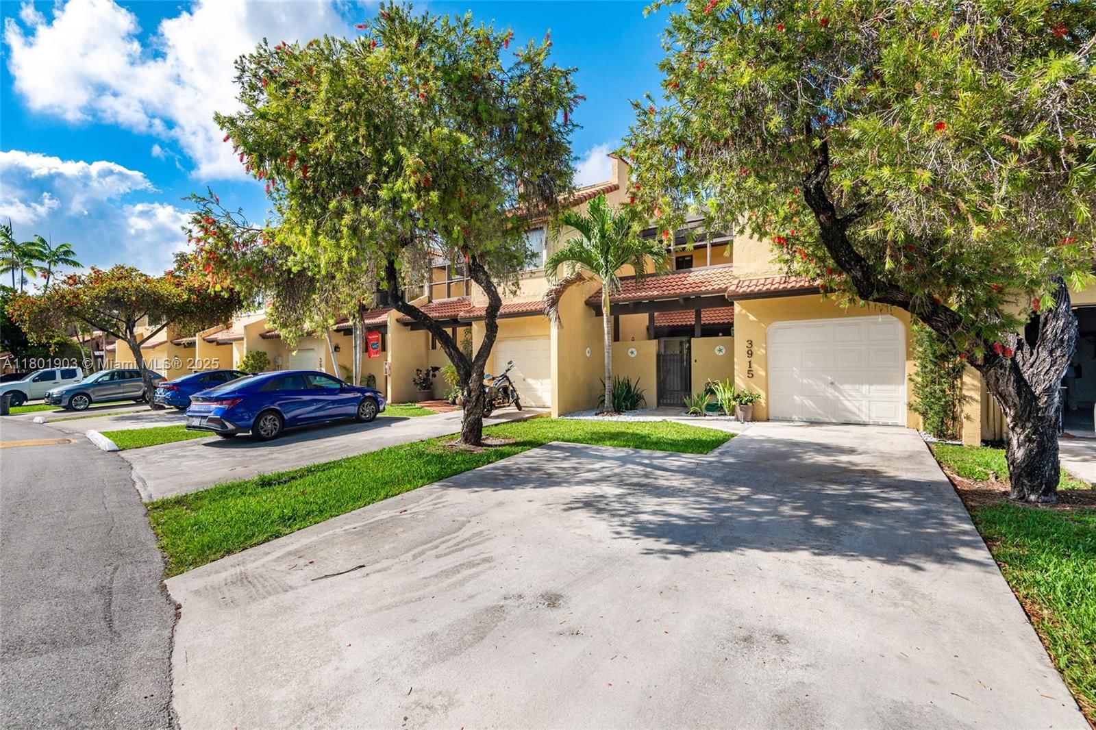 Real estate property located at 3915 Adra Ave F-46A, Miami-dade, Costa Del Sol Condo J, Doral, FL