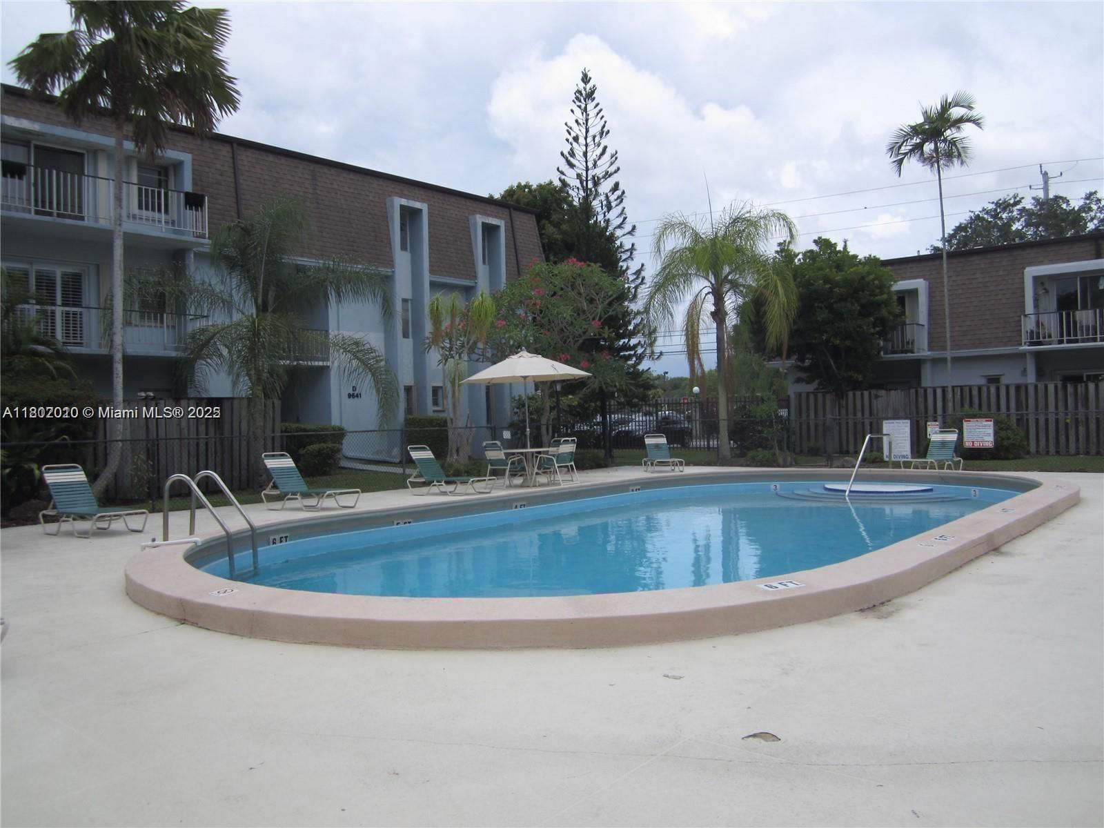 Real estate property located at 9631 77th Ave #303C, Miami-dade, Woodside In Kendall Condo, Miami, FL