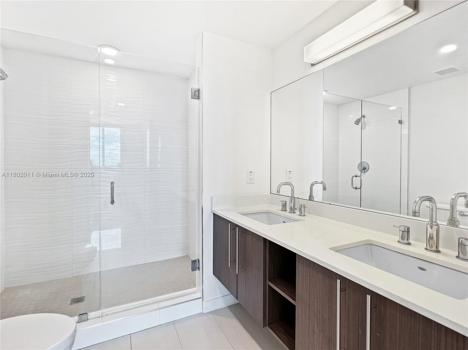 Real estate property located at 7875 107th Ave #306, Miami-dade, Midtown Doral Condo 4, Doral, FL