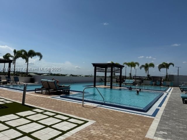 Real estate property located at 5350 84th Ave #1207, Miami-dade, 5350 Park Condo, Doral, FL
