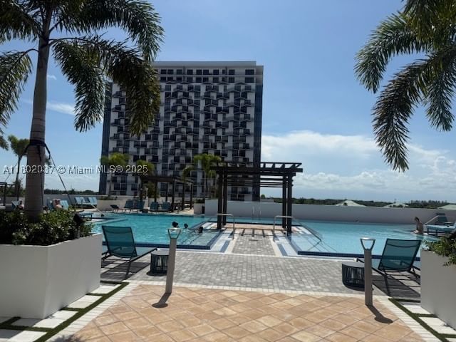 Real estate property located at 5350 84th Ave #1207, Miami-dade, 5350 Park Condo, Doral, FL