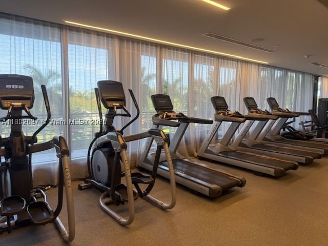 Real estate property located at 5350 84th Ave #1207, Miami-dade, 5350 Park Condo, Doral, FL