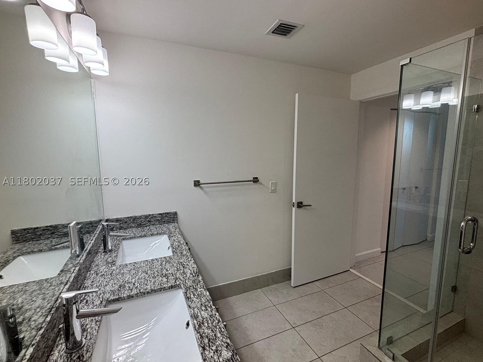 Real estate property located at 5350 84th Ave #1207, Miami-dade, 5350 Park Condo, Doral, FL