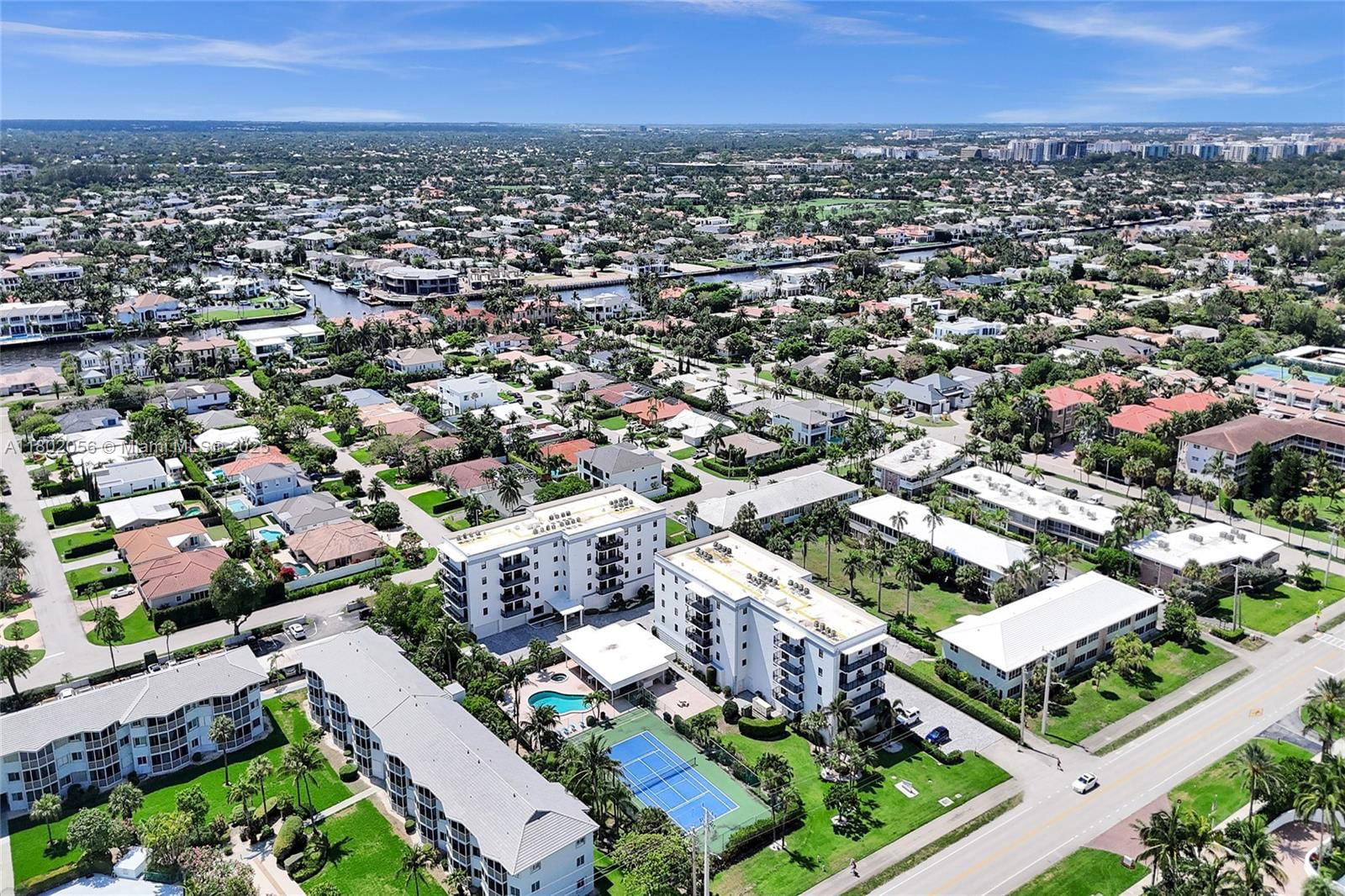 Real estate property located at 2679 Ocean Blvd #2B, Palm Beach, Greenbriar Condo, Boca Raton, FL