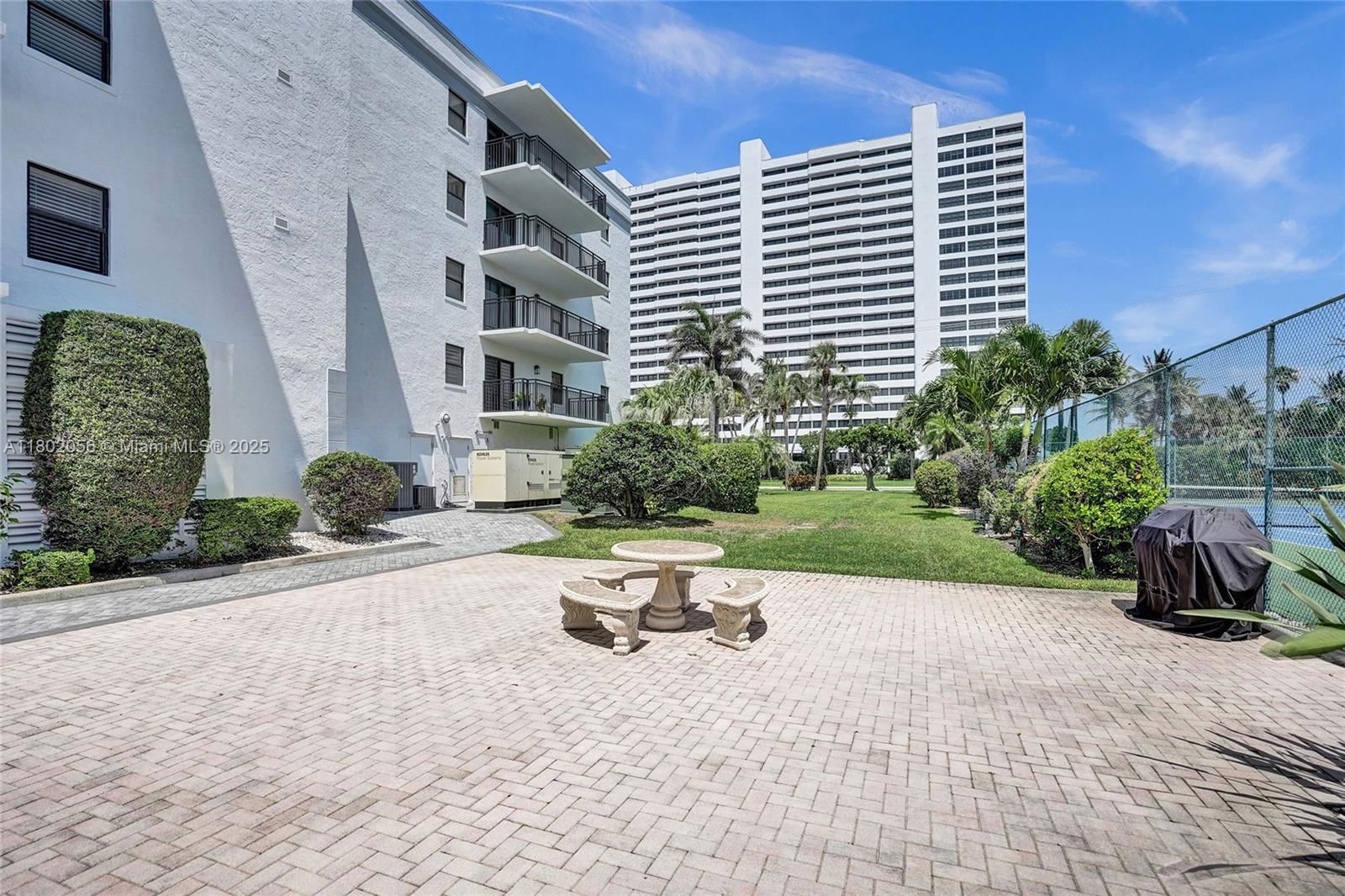 Real estate property located at 2679 Ocean Blvd #2B, Palm Beach, Greenbriar Condo, Boca Raton, FL