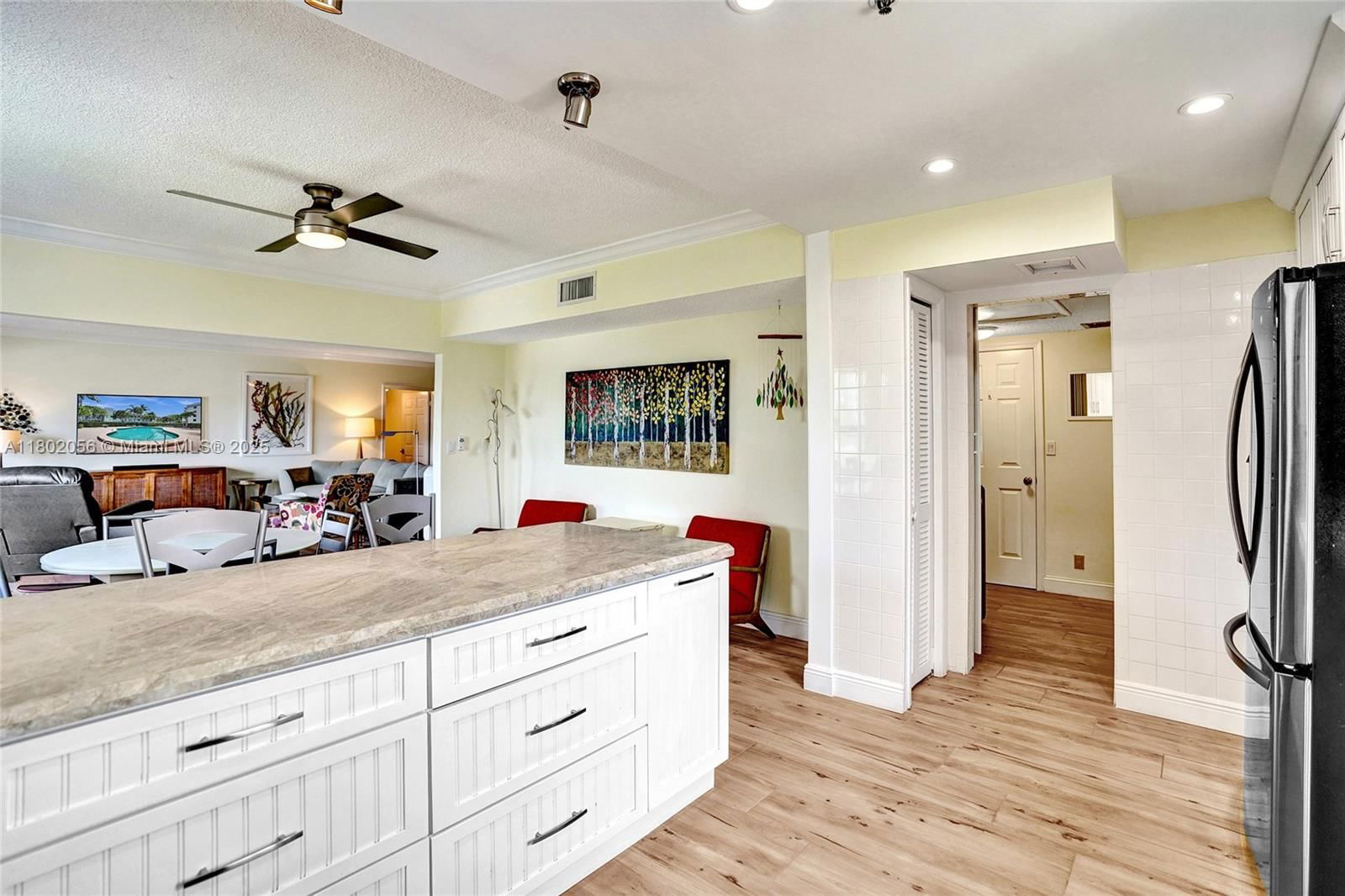 Real estate property located at 2679 Ocean Blvd #2B, Palm Beach, Greenbriar Condo, Boca Raton, FL