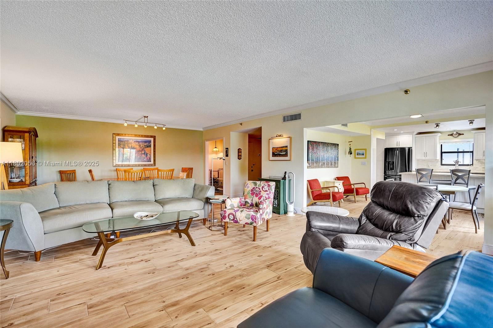 Real estate property located at 2679 Ocean Blvd #2B, Palm Beach, Greenbriar Condo, Boca Raton, FL