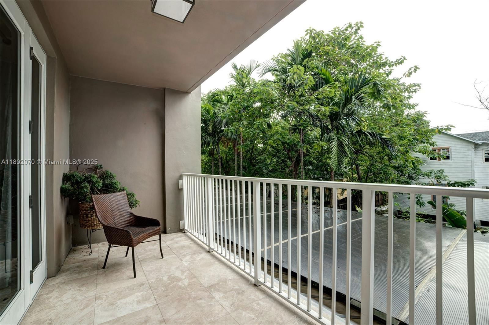 Real estate property located at 3540 Main Hwy #203, Miami-dade, Grove Garden Residences C, Coconut Grove, FL