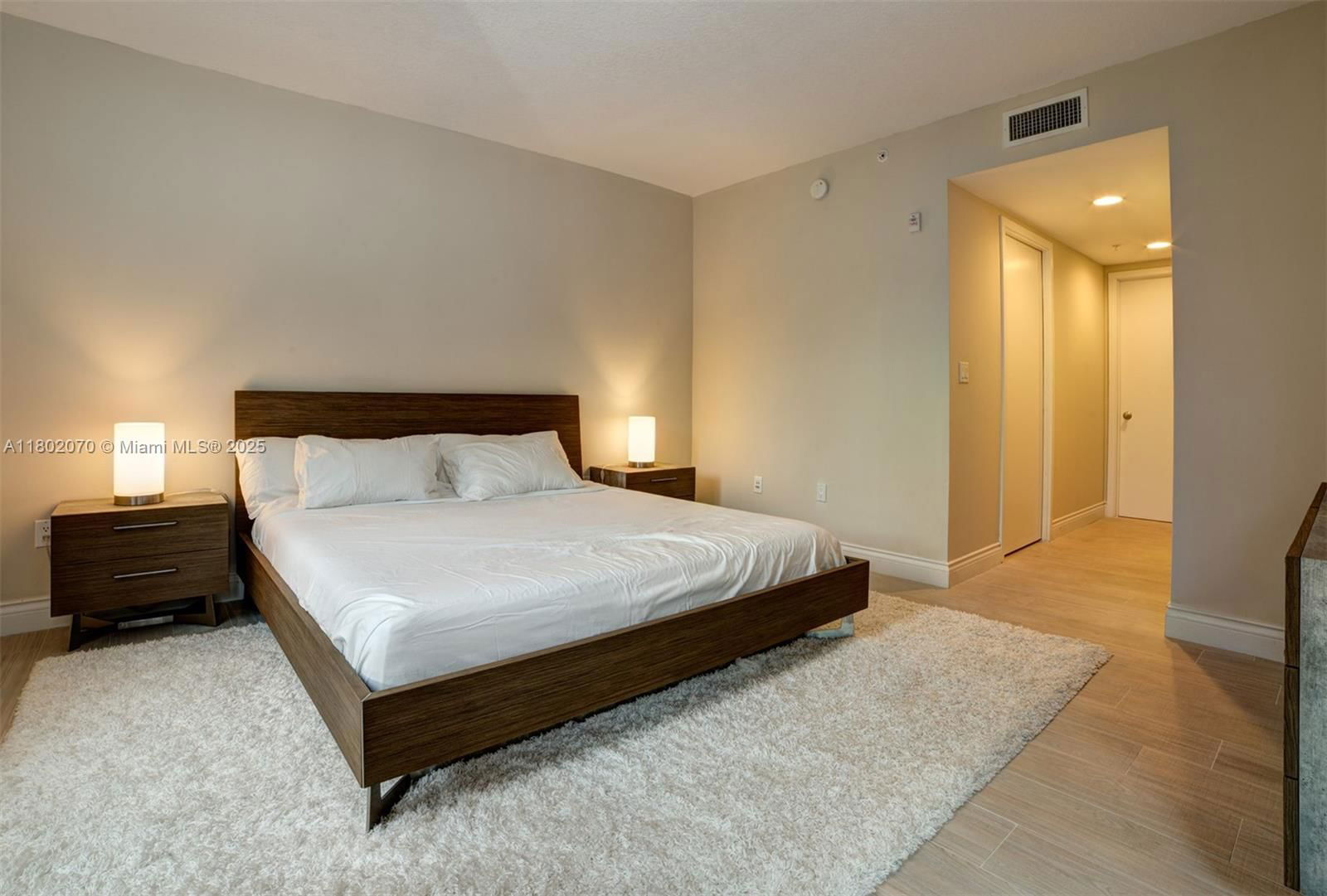 Real estate property located at 3540 Main Hwy #203, Miami-dade, Grove Garden Residences C, Coconut Grove, FL