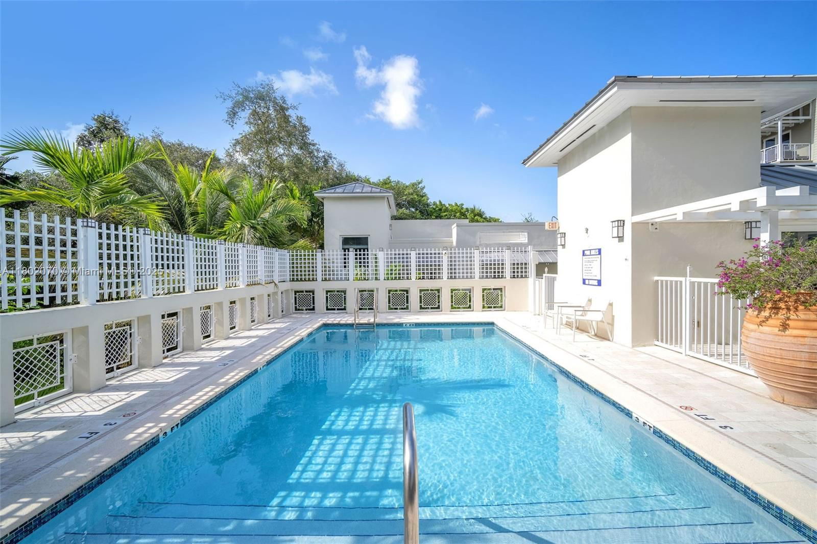Real estate property located at 3540 Main Hwy #203, Miami-dade, Grove Garden Residences C, Coconut Grove, FL