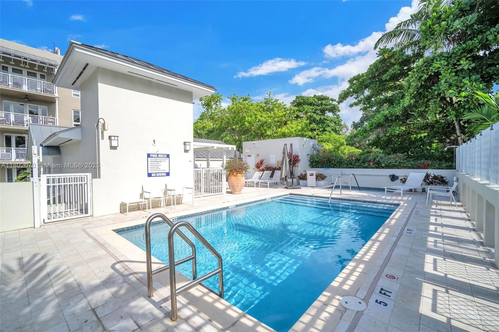 Real estate property located at 3540 Main Hwy #203, Miami-dade, Grove Garden Residences C, Coconut Grove, FL