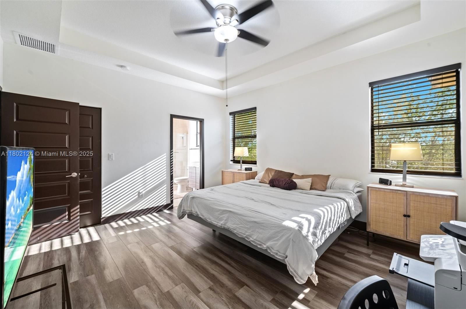 Real estate property located at 15776 91st Ct, Miami-dade, Dunnwoody Lake, Miami Lakes, FL