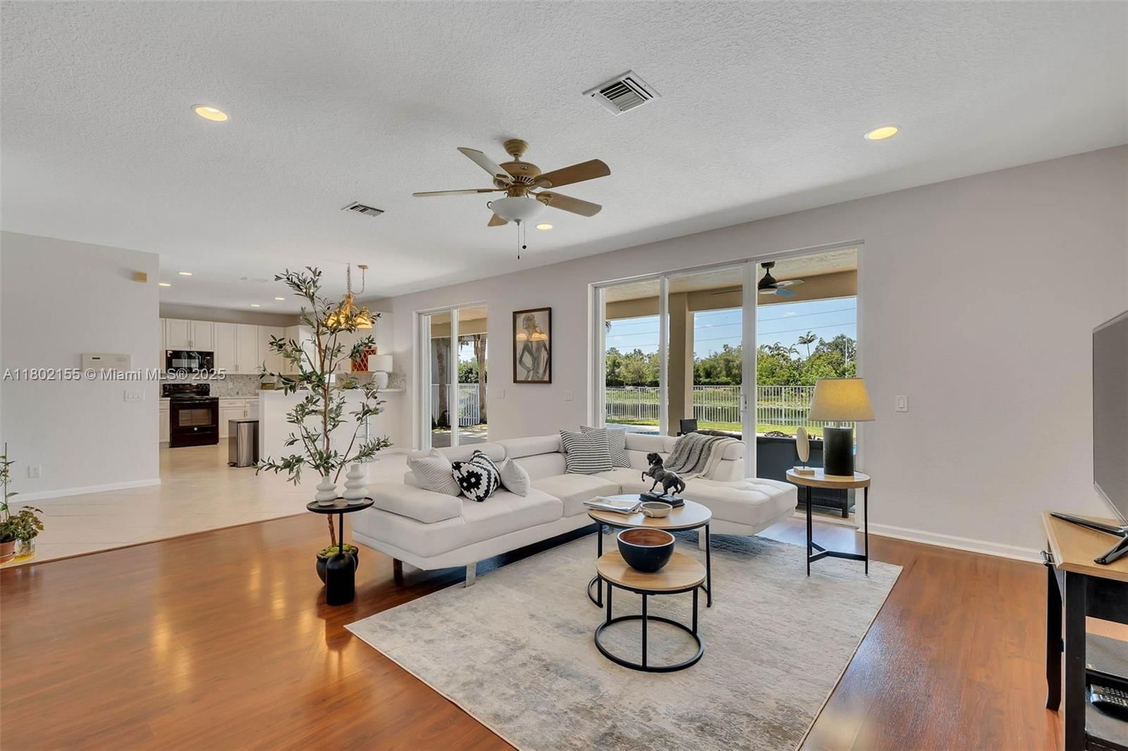 Real estate property located at 2521 Hunters Run Way, Broward, Weston Hills, Weston, FL
