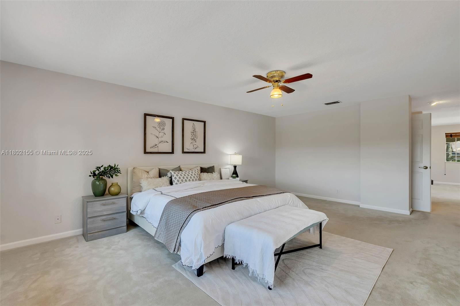 Real estate property located at 2521 Hunters Run Way, Broward, Weston Hills, Weston, FL