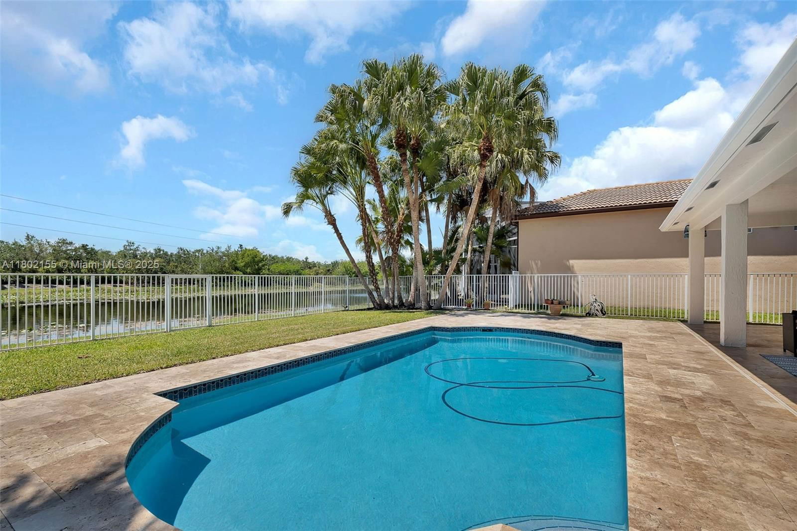 Real estate property located at 2521 Hunters Run Way, Broward, Weston Hills, Weston, FL