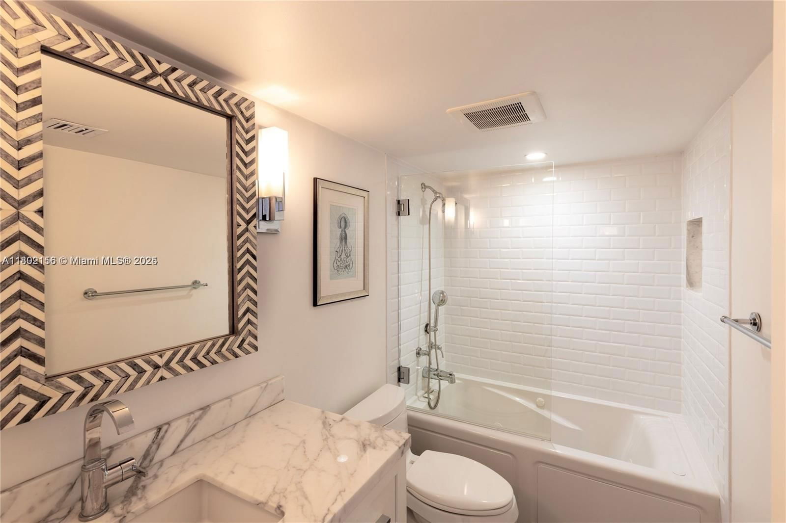 Real estate property located at 6061 Collins Ave #7D, Miami-dade, Le Trianon Condo, Miami Beach, FL
