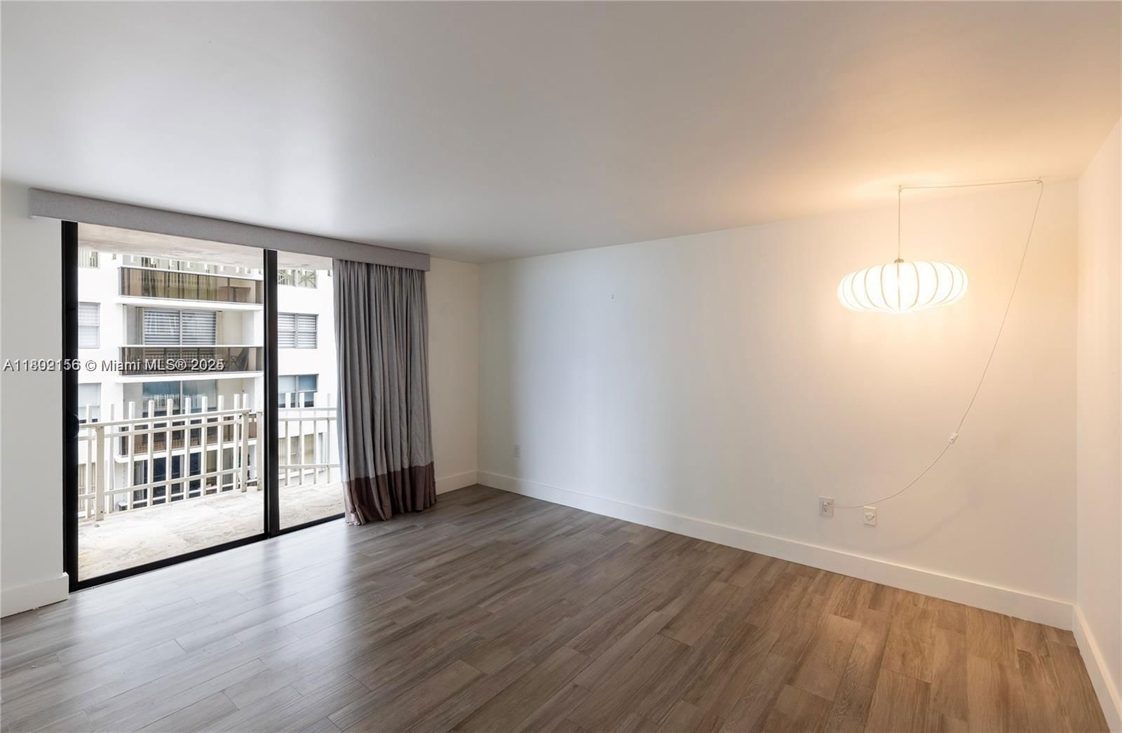 Real estate property located at 6061 Collins Ave #7D, Miami-dade, Le Trianon Condo, Miami Beach, FL