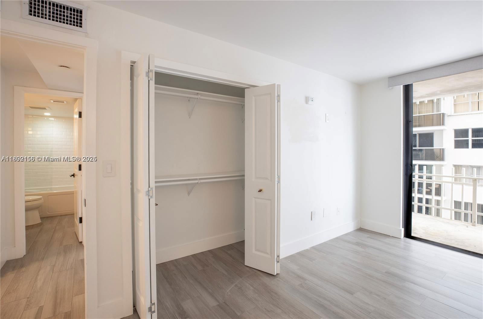 Real estate property located at 6061 Collins Ave #7D, Miami-dade, Le Trianon Condo, Miami Beach, FL