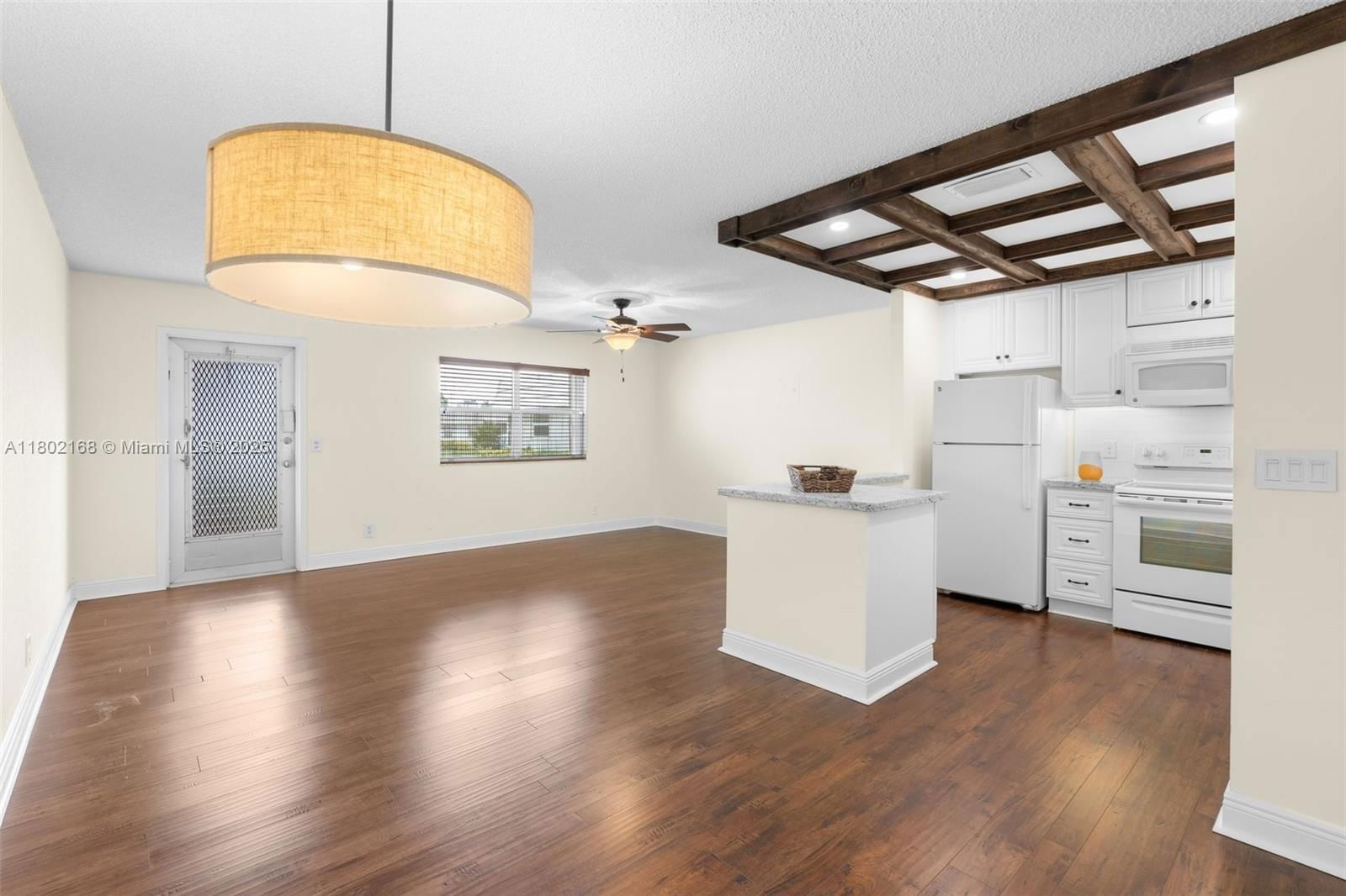 Real estate property located at 34 Valencia B, Palm Beach, Kings Point Valencia, Delray Beach, FL