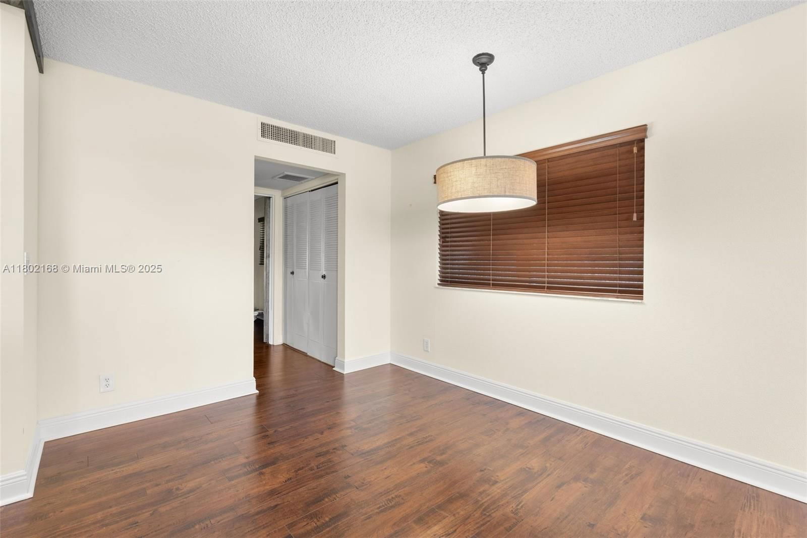 Real estate property located at 34 Valencia B, Palm Beach, Kings Point Valencia, Delray Beach, FL