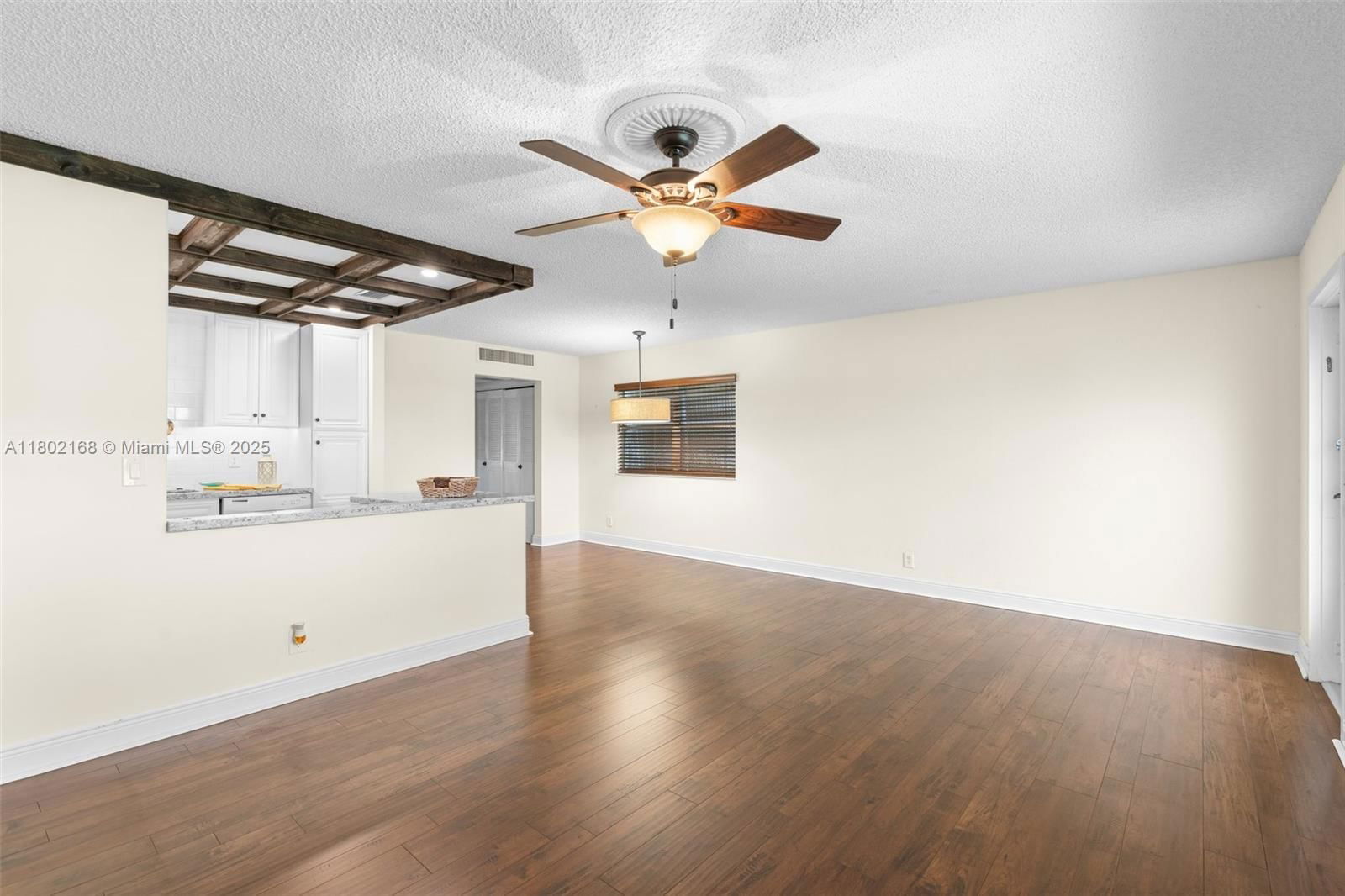 Real estate property located at 34 Valencia B, Palm Beach, Kings Point Valencia, Delray Beach, FL