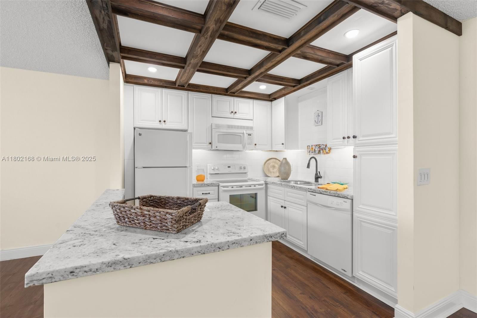 Real estate property located at 34 Valencia B, Palm Beach, Kings Point Valencia, Delray Beach, FL