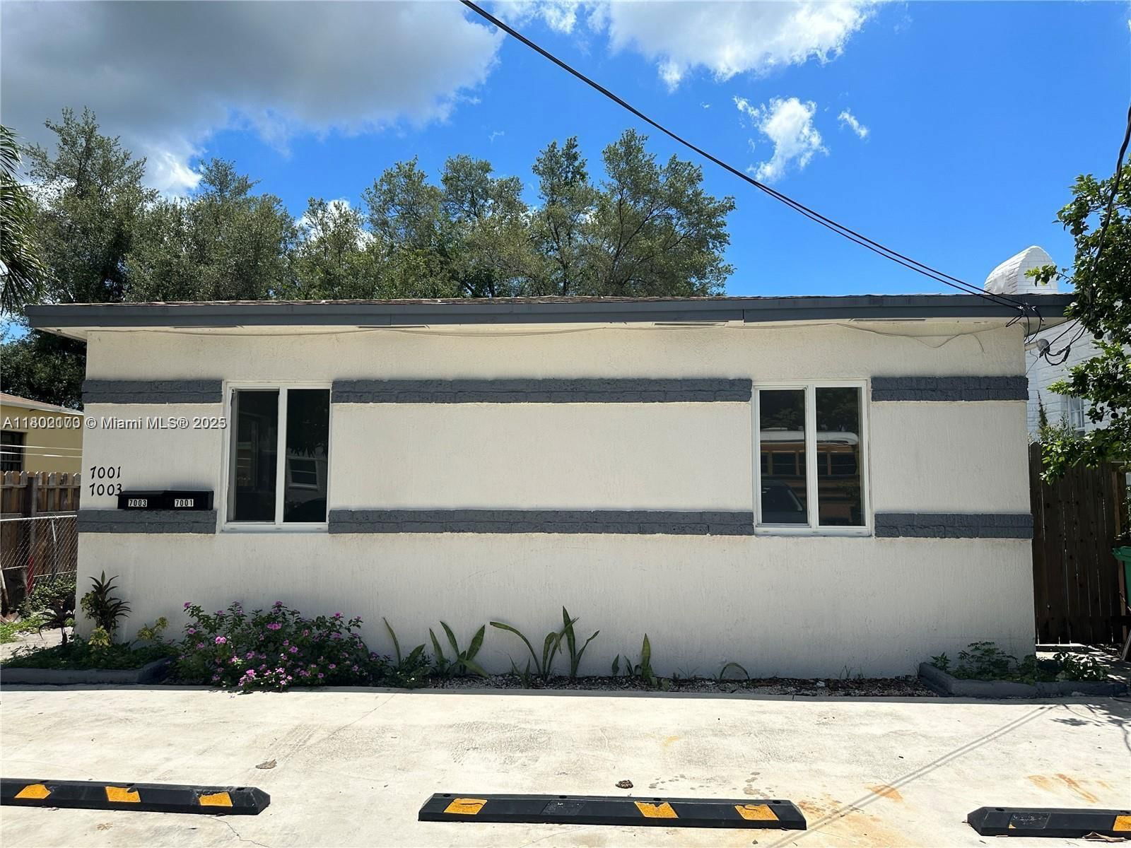 Real estate property located at 7001 6th Ave, Miami-dade, 7th Avenue Highlands, Miami, FL