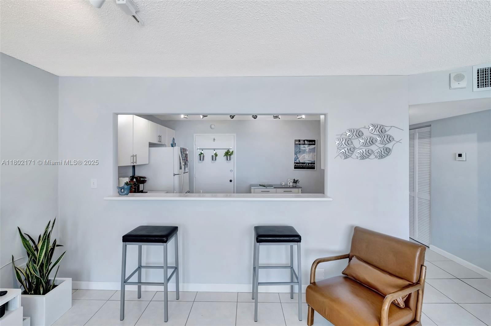 Real estate property located at 7135 Collins Ave #1614, Miami-dade, Burleigh House Condo, Miami Beach, FL