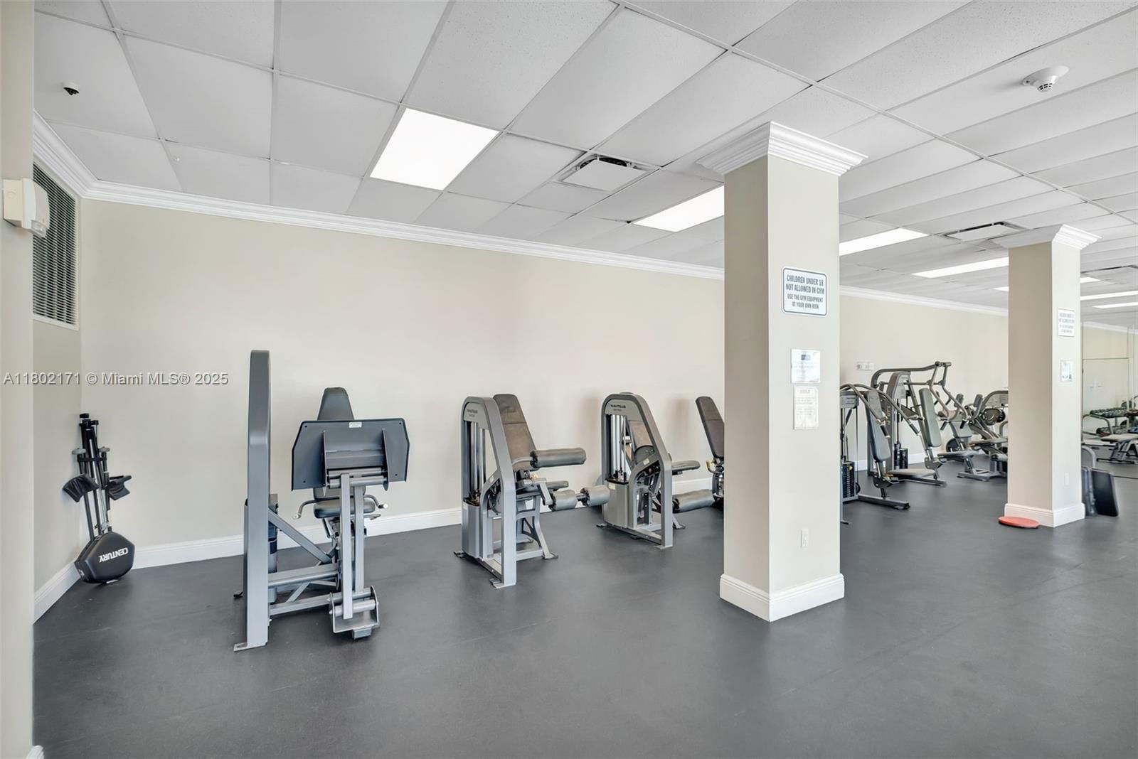 Real estate property located at 7135 Collins Ave #1614, Miami-dade, Burleigh House Condo, Miami Beach, FL