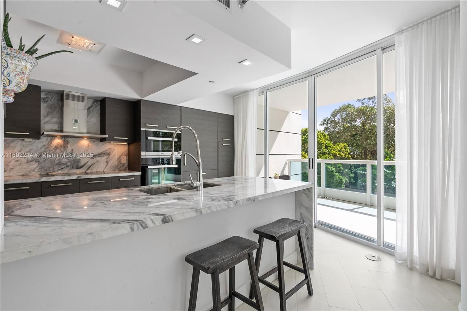 Real estate property located at 2127 Brickell Ave #502, Miami-dade, Bristol Tower Condo, Miami, FL