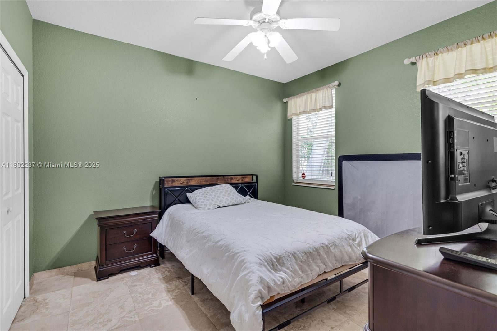 Real estate property located at 18951 30th St, Broward, Sunset Lakes Plat One, Miramar, FL