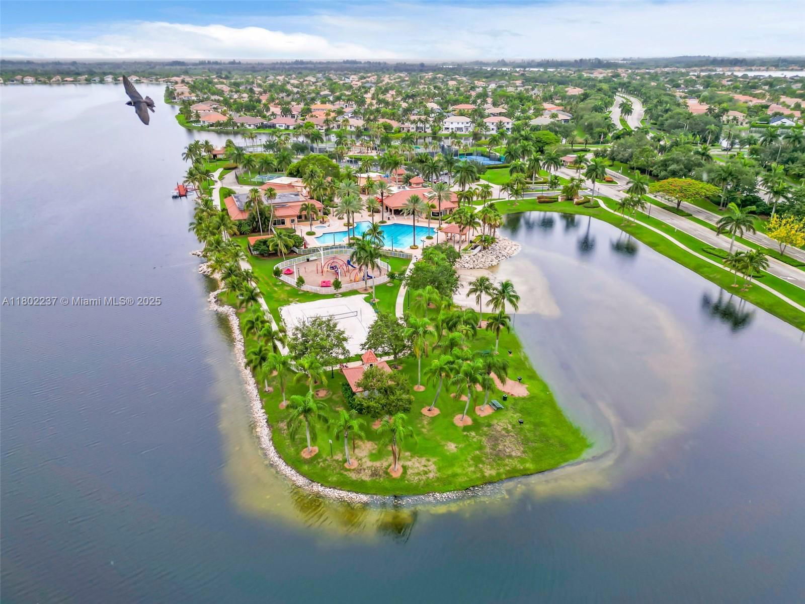 Real estate property located at 18951 30th St, Broward, Sunset Lakes Plat One, Miramar, FL
